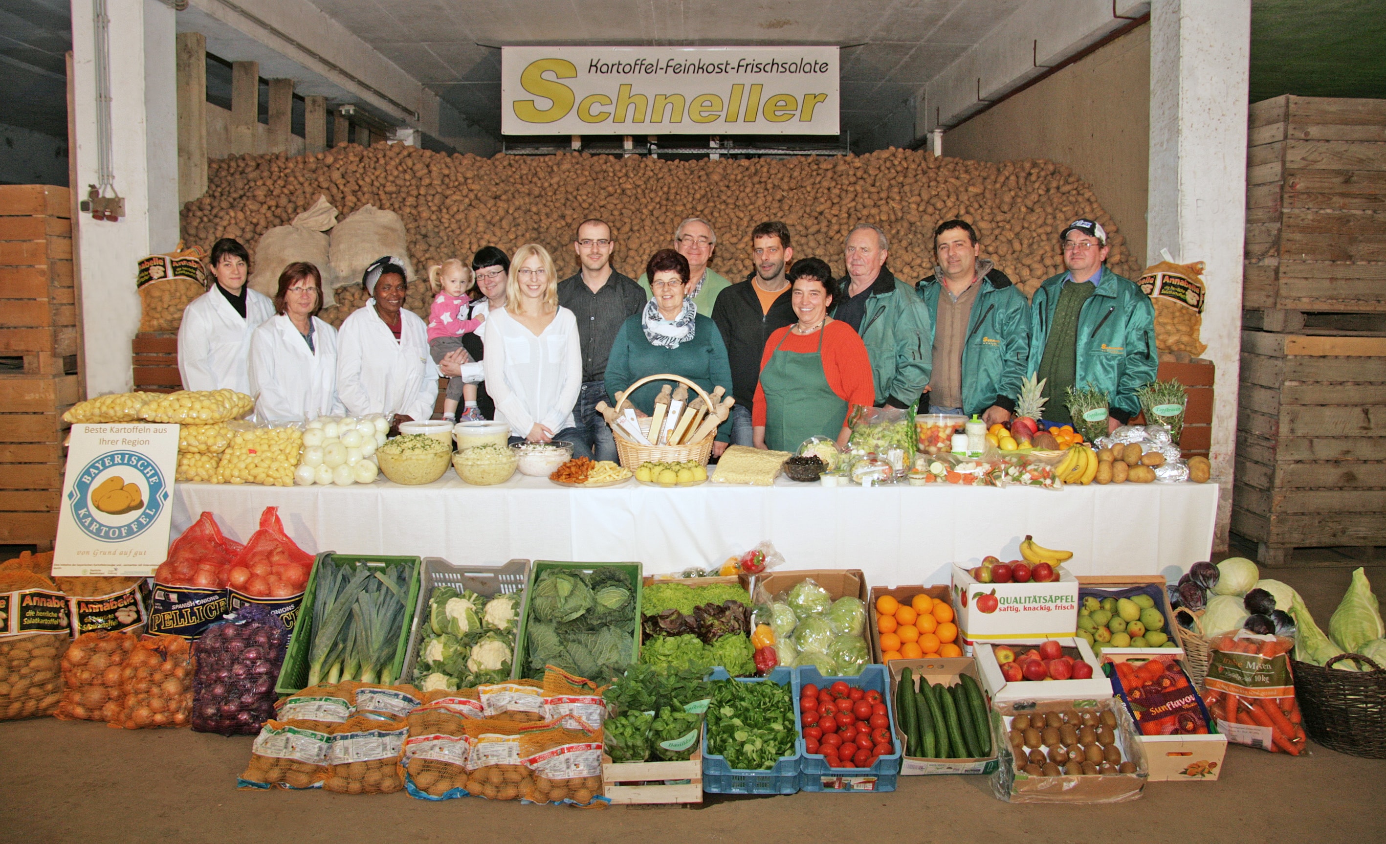 Das Team von Thomas Schneller e.K. am Marktstand